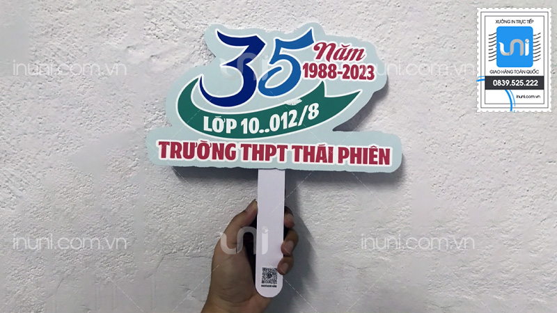 Hashtag cầm tay họp lớp, kỷ niệm trường, họp trường..